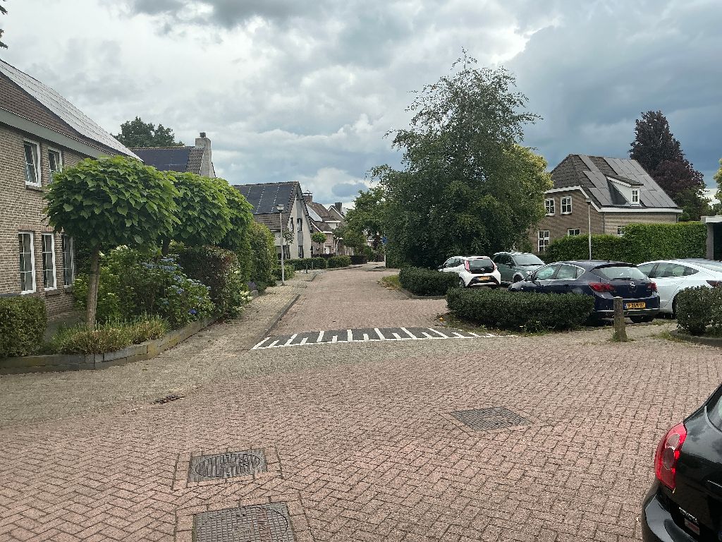 Johan van Oldenbarneveltlaan 85