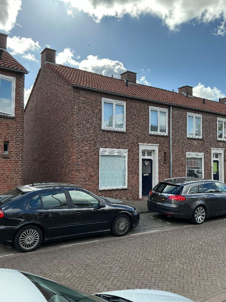Monseigneur Mutsaersstraat 40, 4702 JH Roosendaal, Nederland