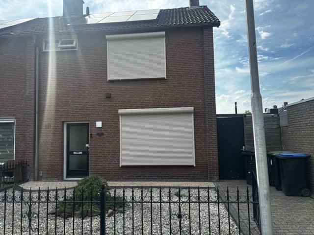 Duivenstraat , 4711 Sint Willebrord, Nederland