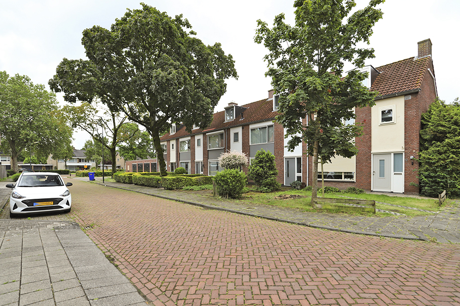 Graaf Albrechtstraat 6