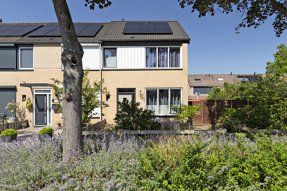van den Poelstraat 23, 4931 XM Geertruidenberg, Nederland