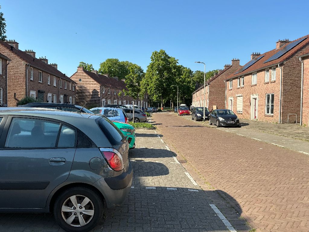 Monseigneur Hopmansstraat 28