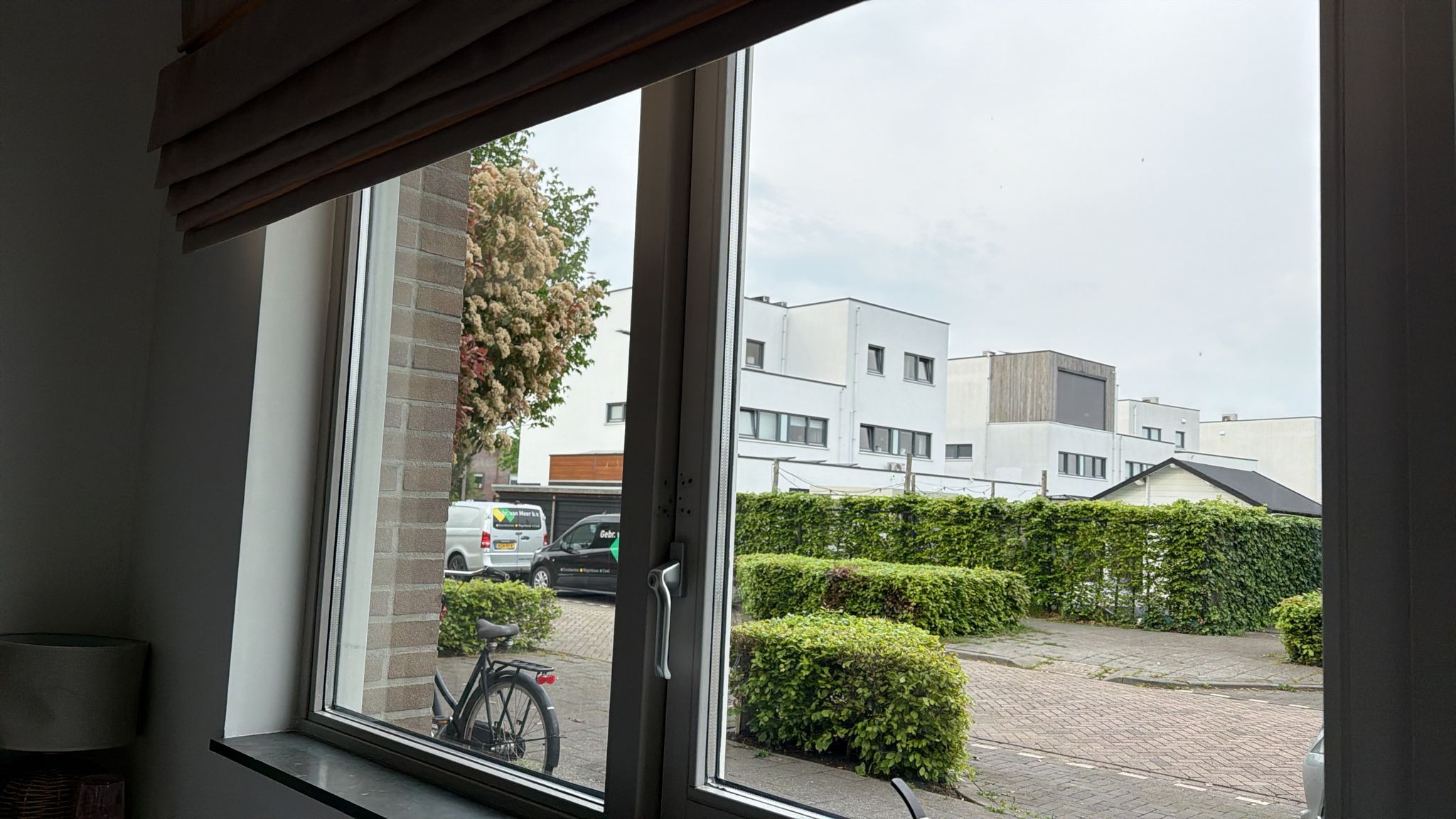 Karmanstraat 4