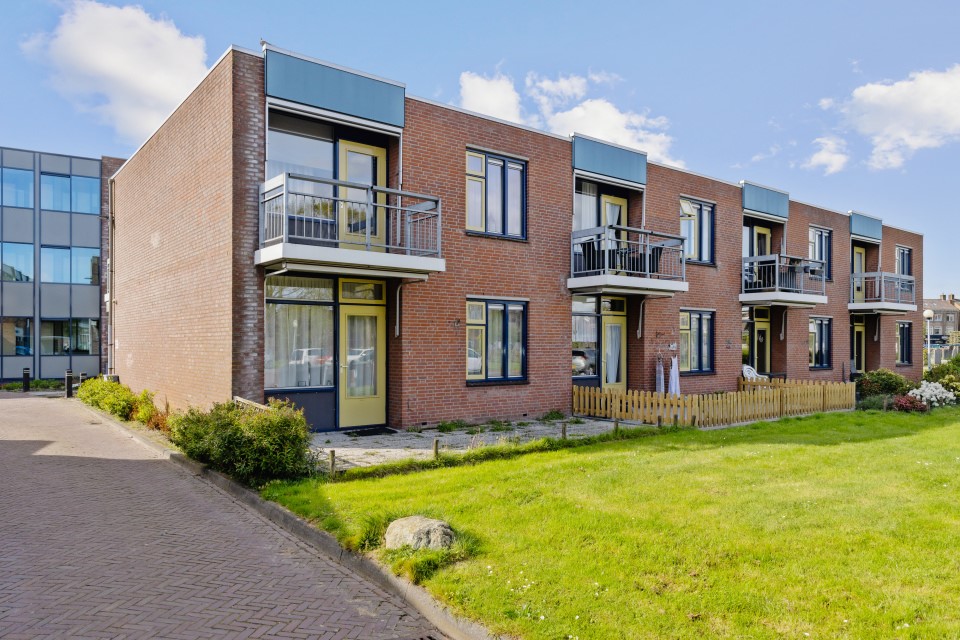De Ruyterstraat 88
