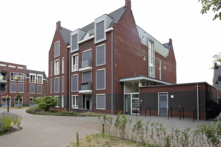 Pastoor van Breugelstraat 102b