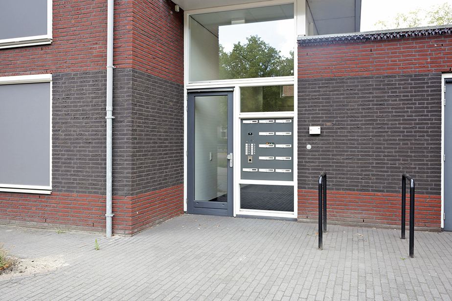 Pastoor van Breugelstraat 102b