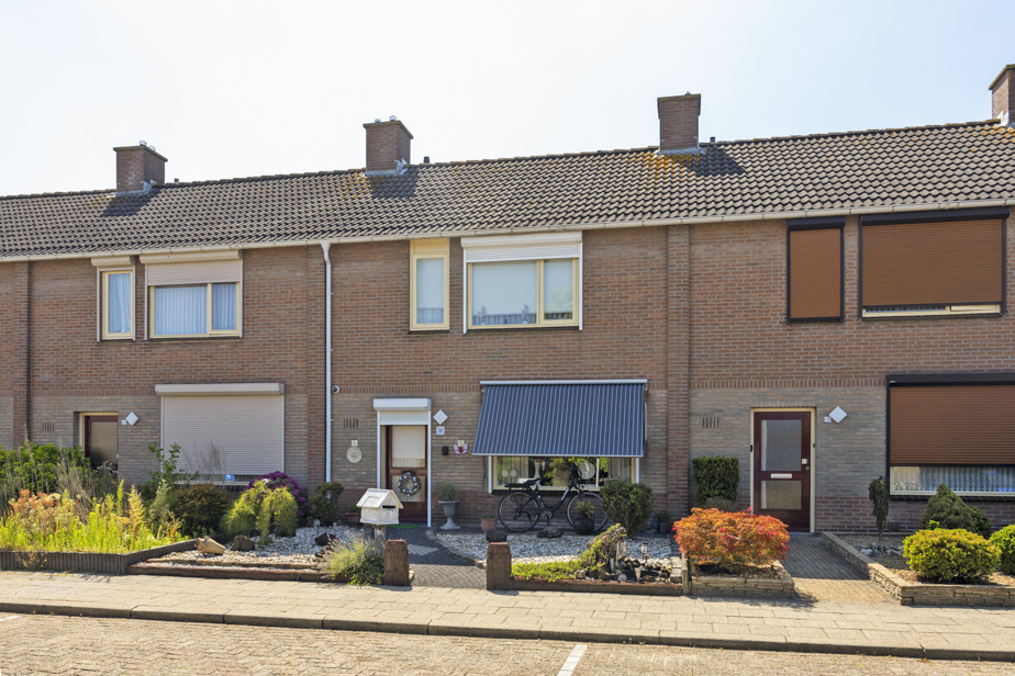 Monseigneur van Rooijstraat , Sint Willebrord, Nederland