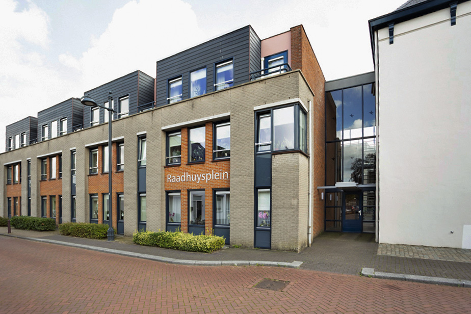 Raadhuisplein 21, 4741 AN Hoeven, Nederland