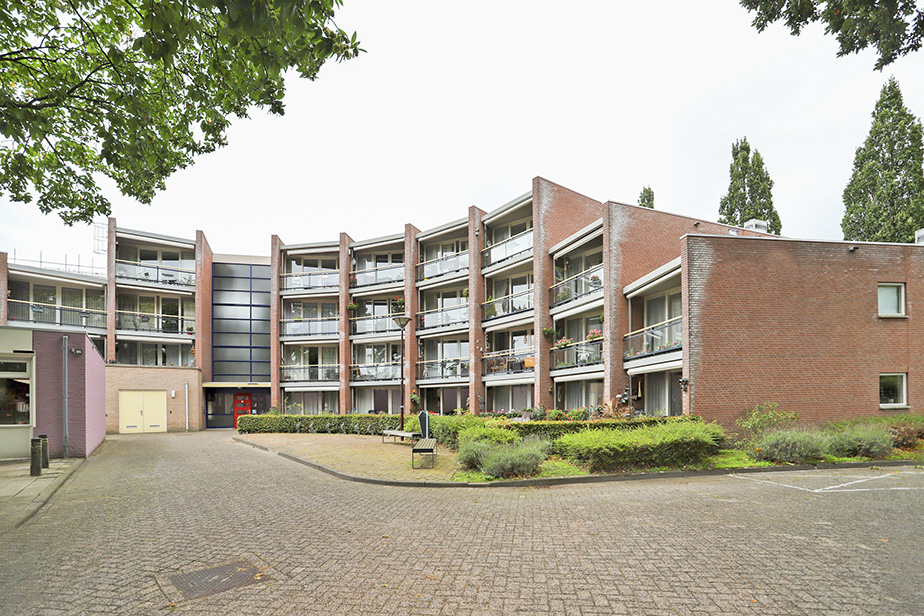 De Halderberg 102, 4741 AG Hoeven, Nederland