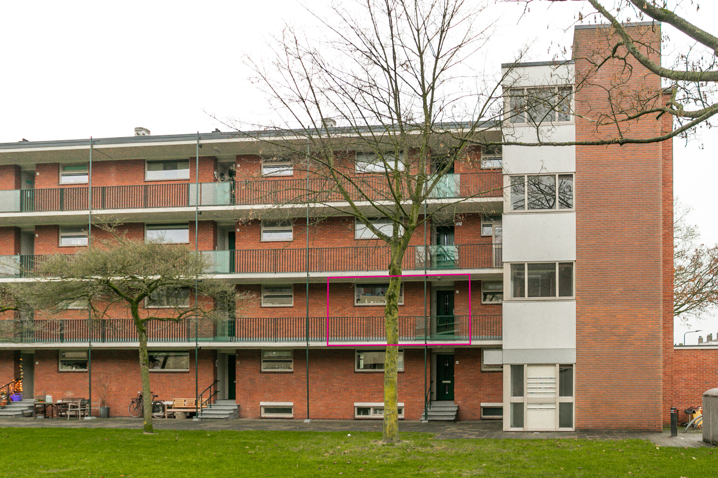 Roland Holststraat 43A, 4819 HM Breda, Nederland