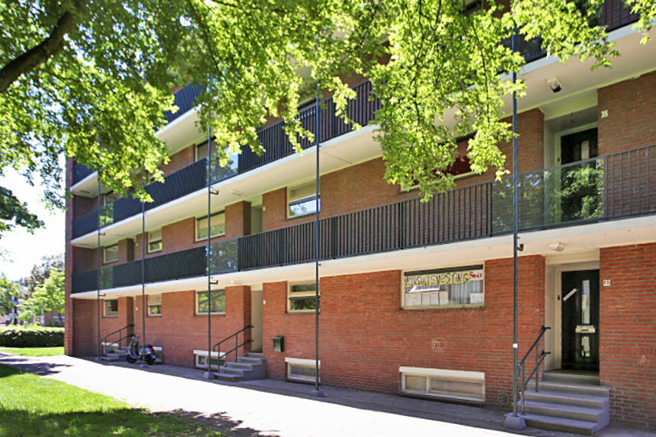 Roland Holststraat 67A