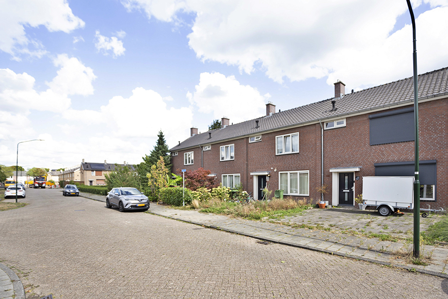 Rietstraat 23, 4941 CB Raamsdonksveer, Nederland