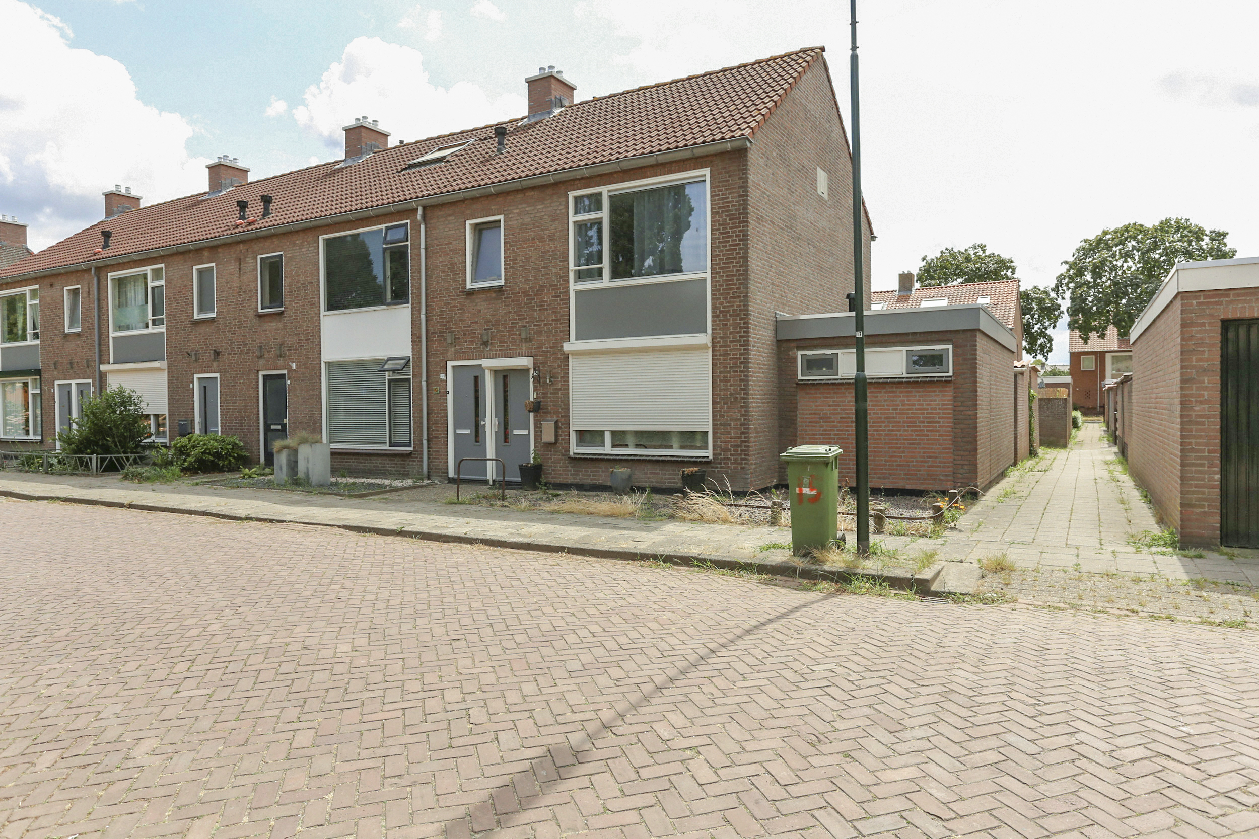 Karel v Laan 16, 4931 HD Geertruidenberg, Nederland