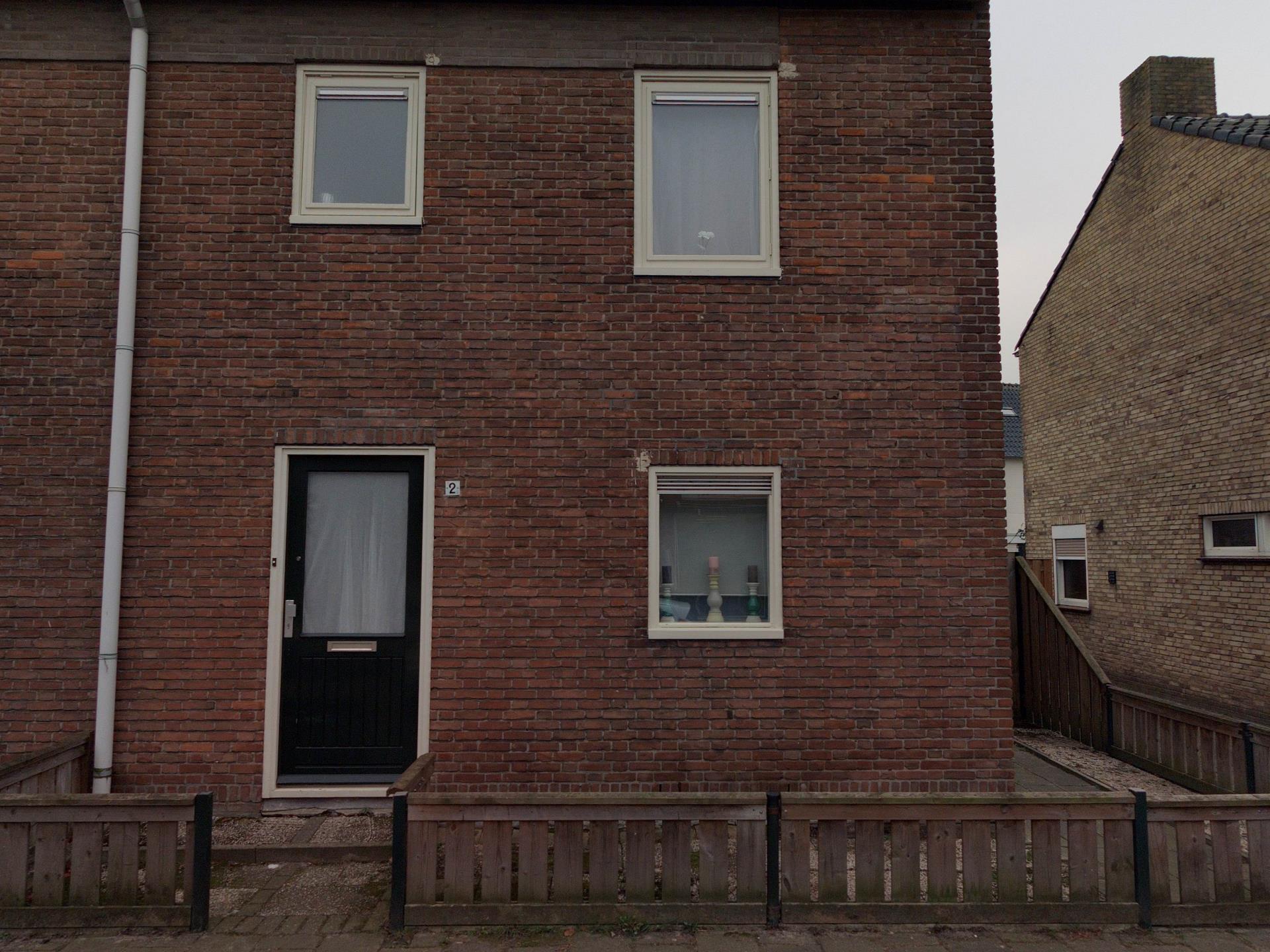 Voltastraat 2 Roosendaal
