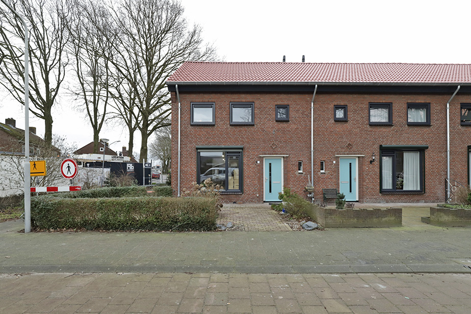 Molenstraat 28, 4921 KK Made, Nederland