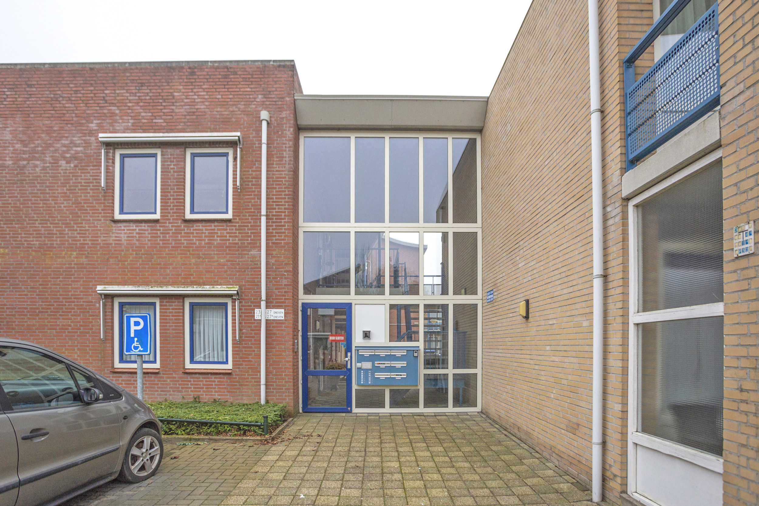 Burgemeester Antonissenstraat 27A