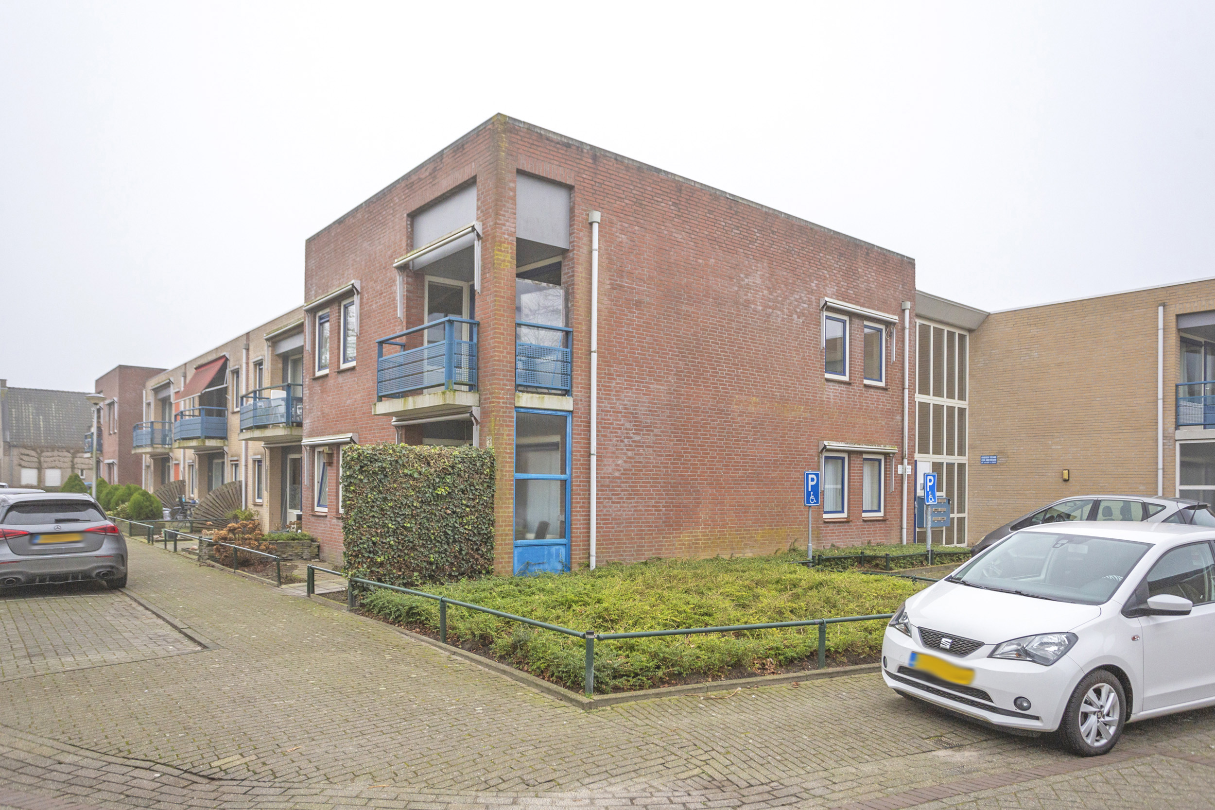 Burgemeester Antonissenstraat 27A