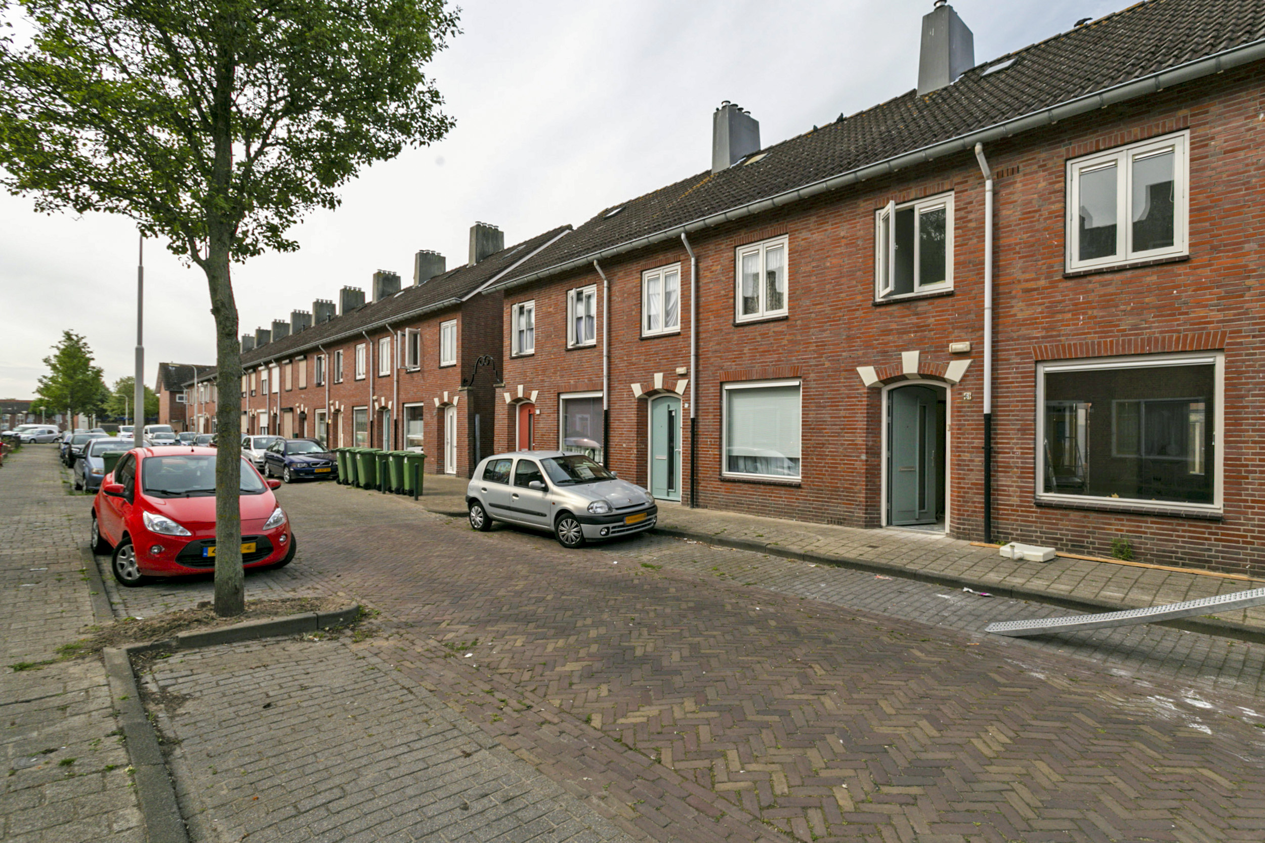 Pijnboomstraat 42, 4814 KW Breda, Nederland