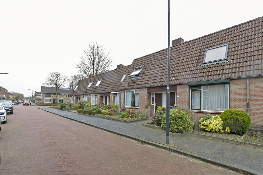Brabantstraat 37, 4841 SR Prinsenbeek, Nederland