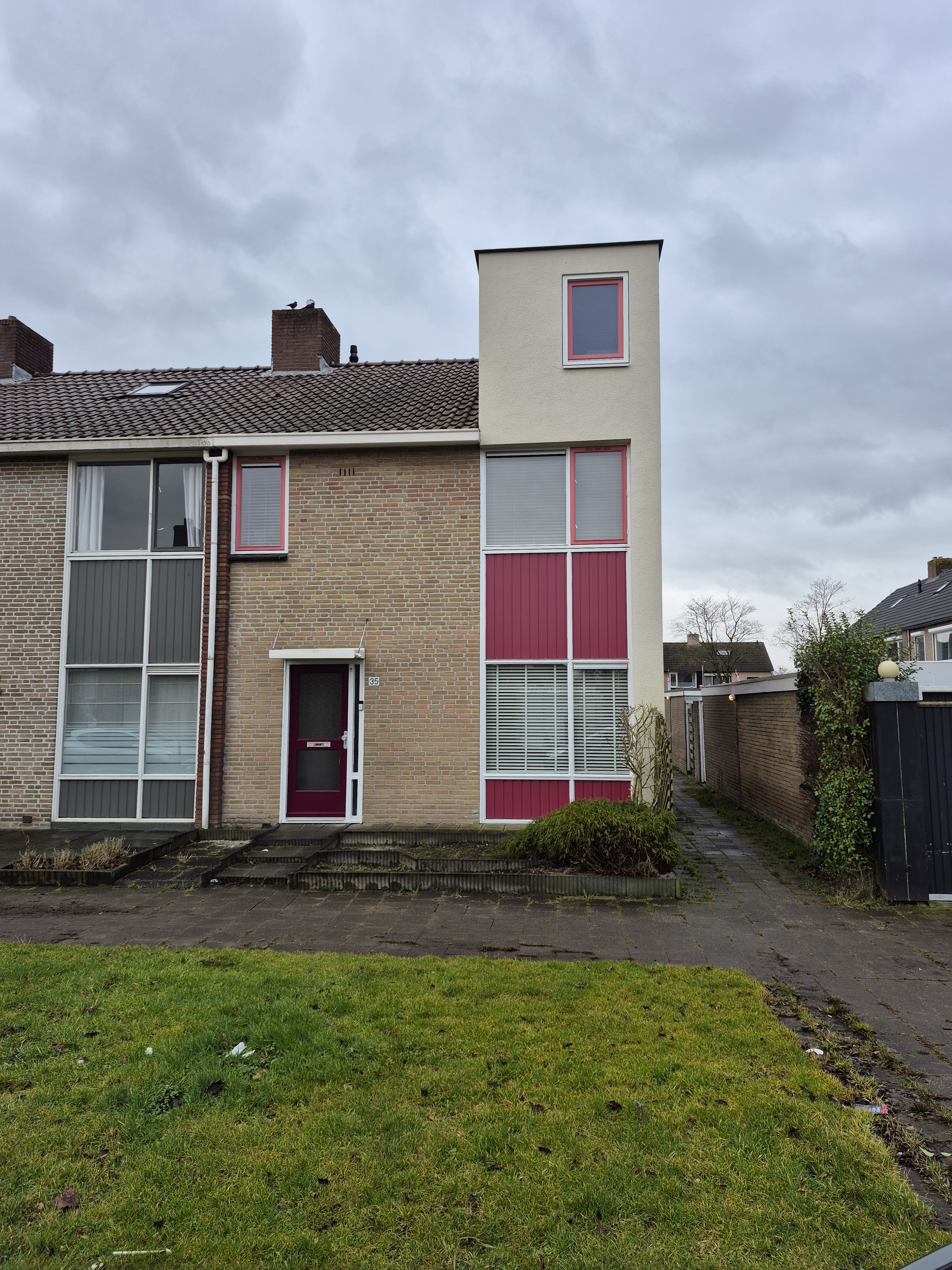 Van Manderlaan 35, 4707 AL Roosendaal, Nederland