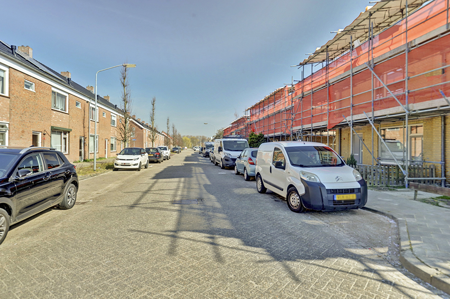 Koningin Emmastraat 4