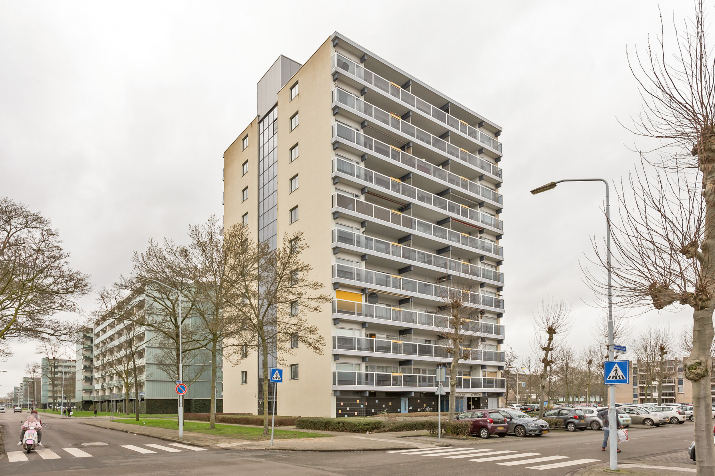Roeselarestraat 562