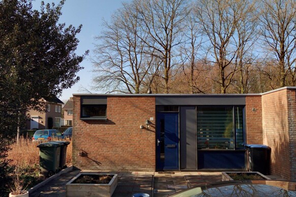 Prins Bernhardstraat 11
