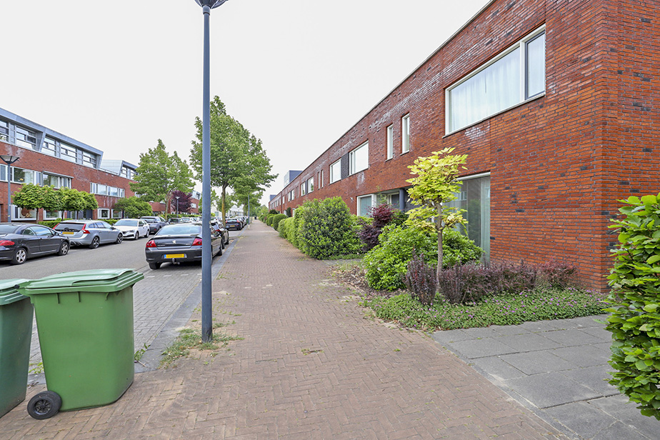 Gravin van Stauffenstraat 18