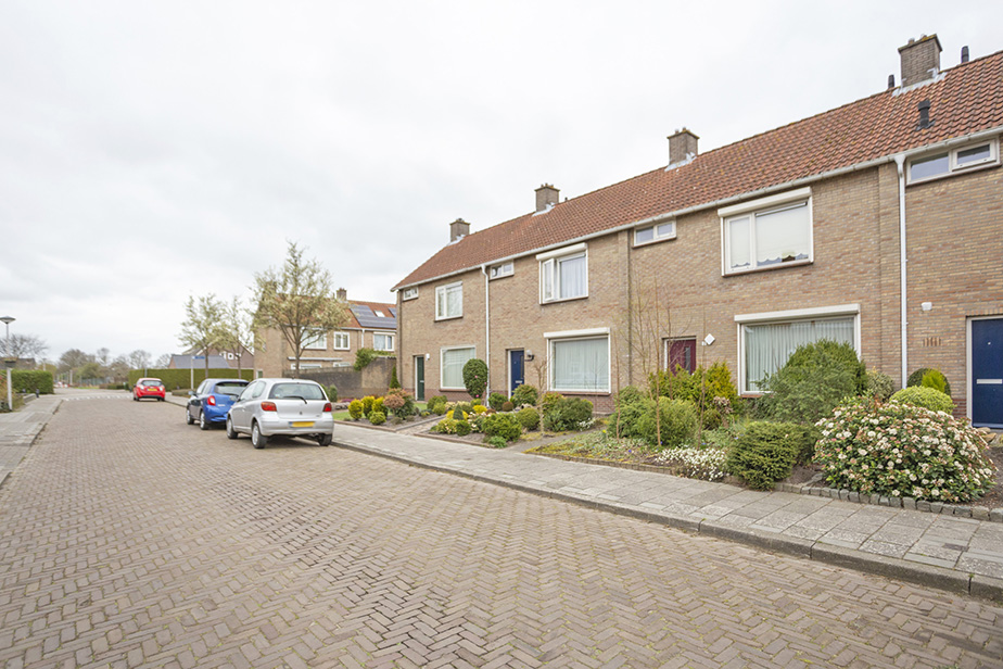 Pastoor van Loonenstraat 14