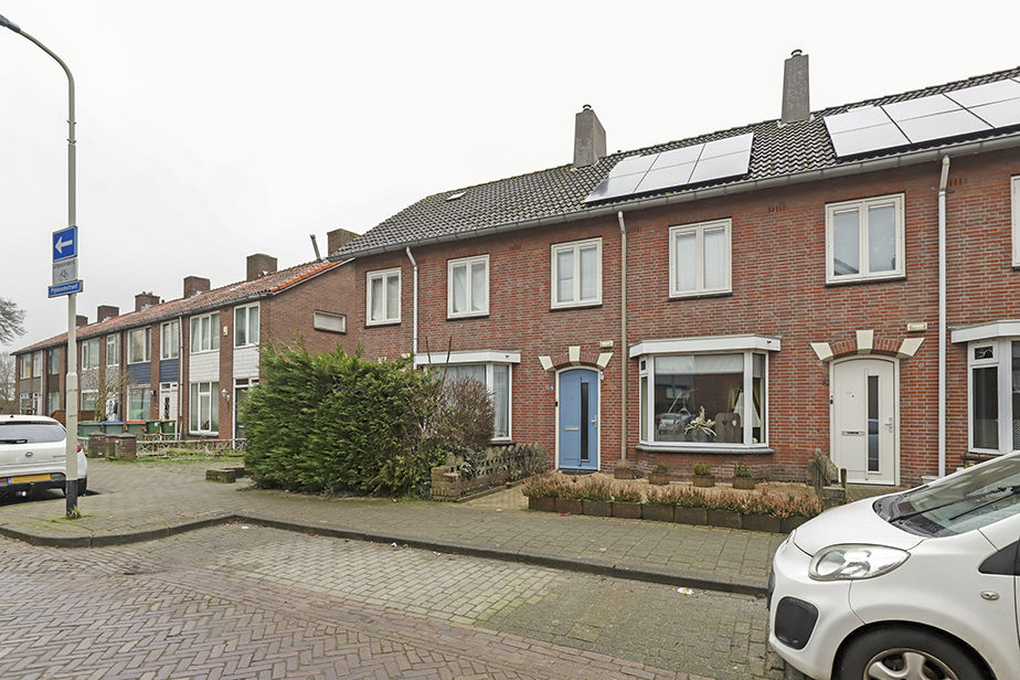 Pijnboomstraat 84