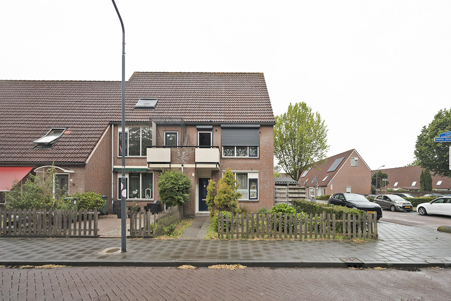 Albert Schweitzerlaan 28