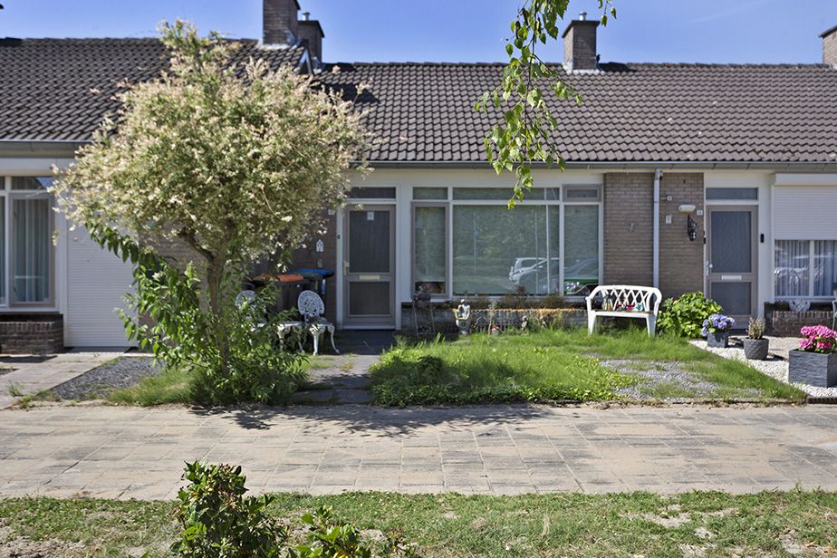 Willem Barentszhof 11, 4671 HA Dinteloord, Nederland