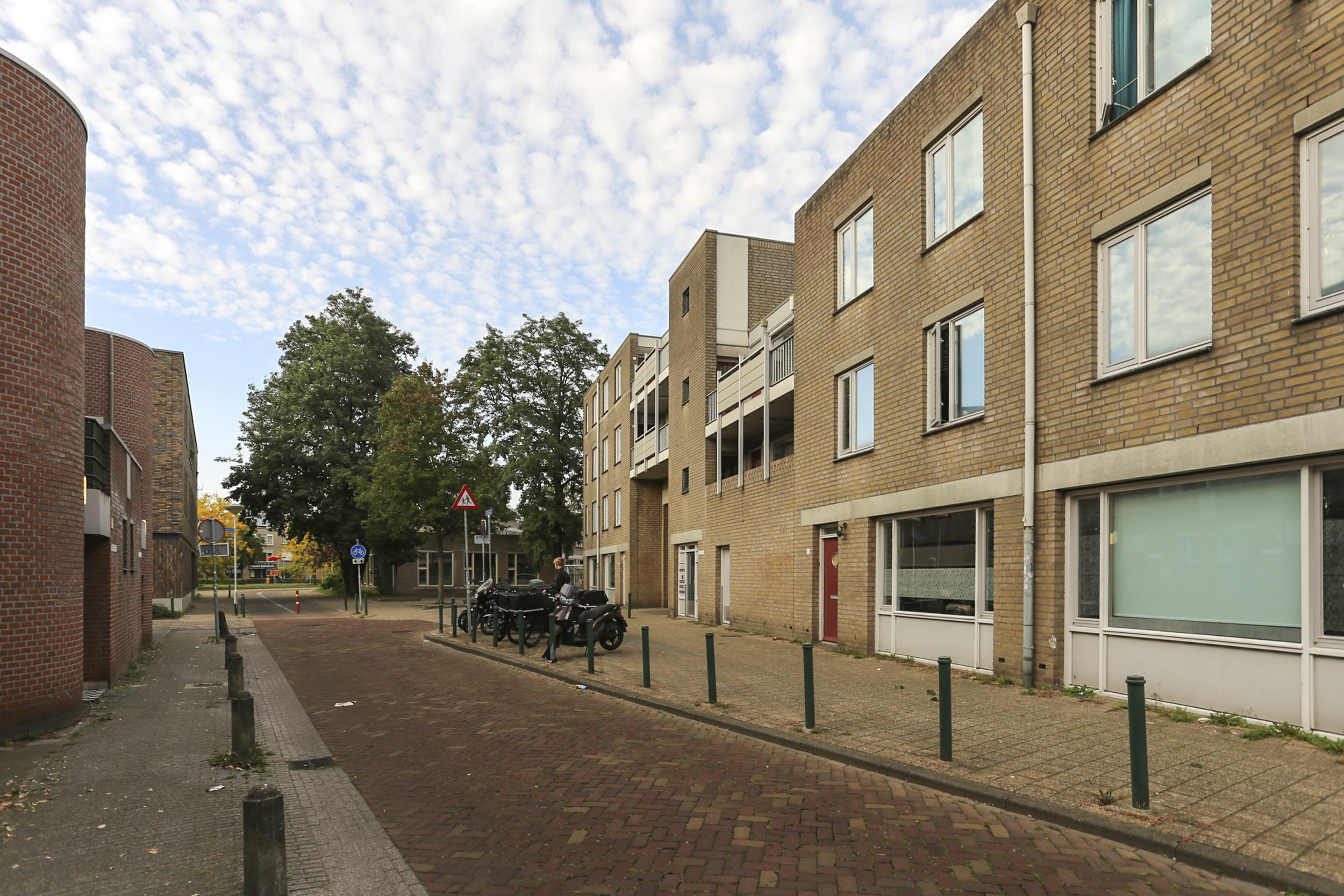 Dieststraat 26