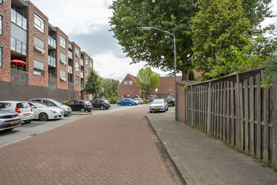 Albert Schweitzerlaan 64