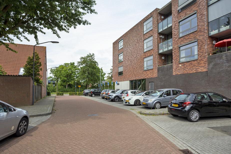 Albert Schweitzerlaan 64