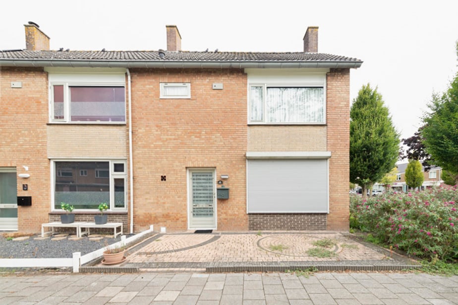 Zeestraat 49, 4761 HG Zevenbergen, Nederland