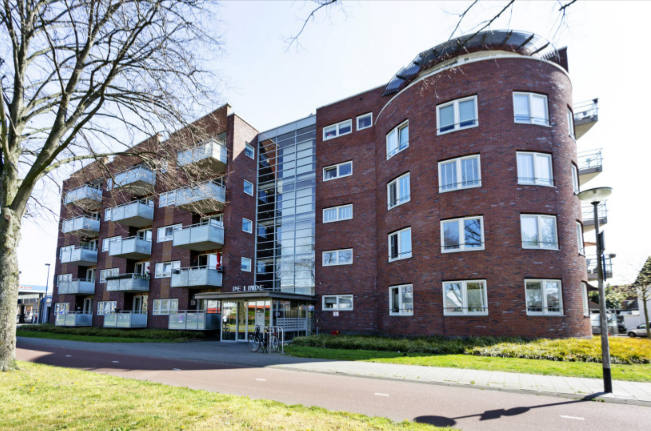 private-rentals for rent on Van Beethovenlaan 6 T