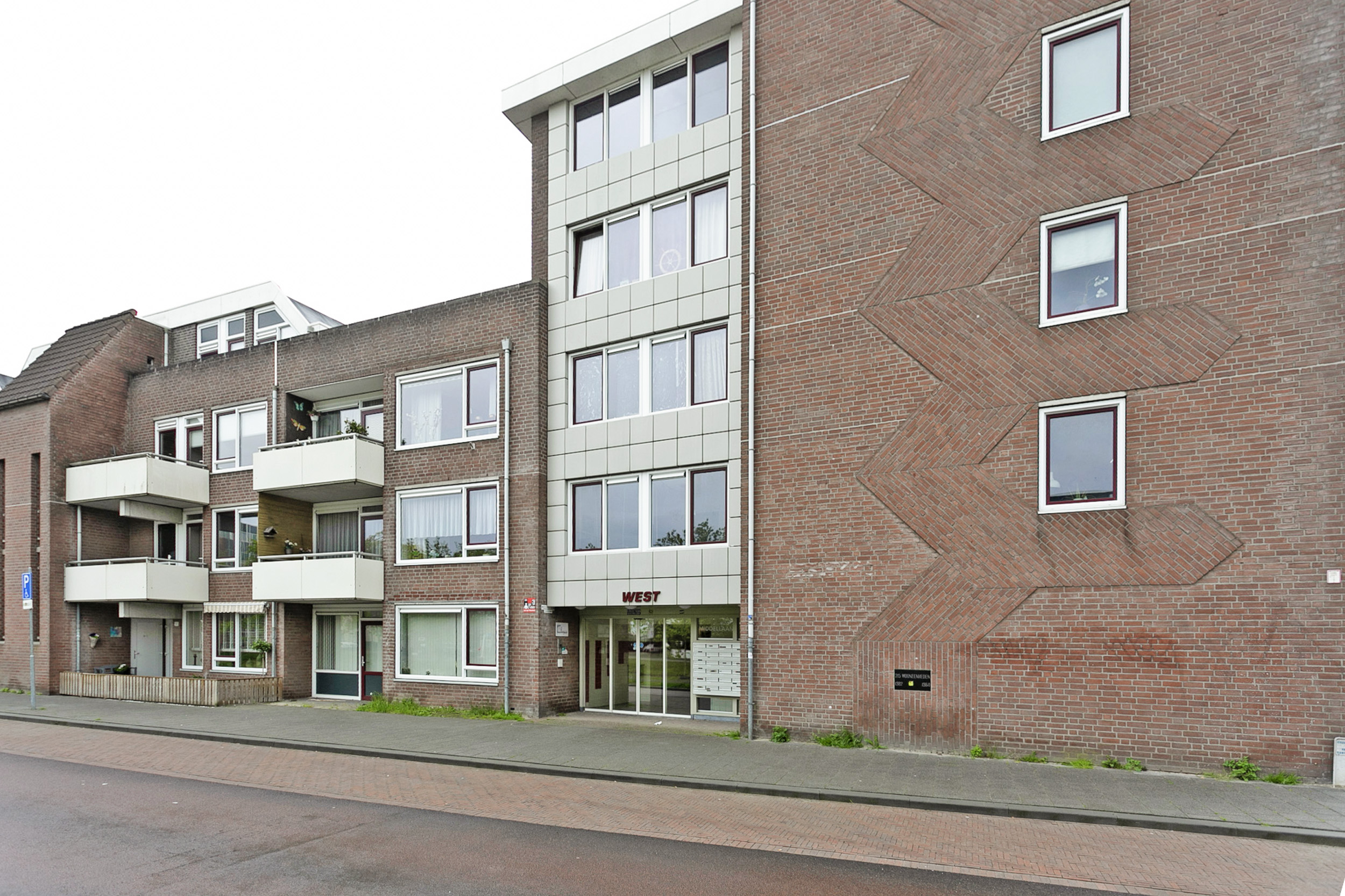 Middellaan 728, 4811 ZT Breda, Nederland