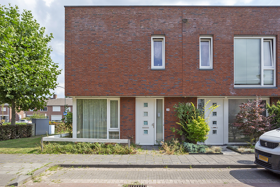 Het Block 38, 4941 HX Raamsdonksveer, Nederland