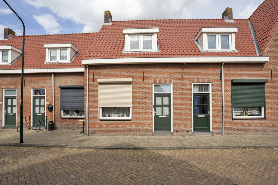 Koningstraat 37, 4941 GT Raamsdonksveer, Nederland