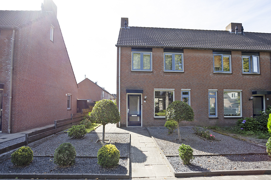 Pastoor van Vessemstraat 27, 4882 NJ Zundert, Nederland