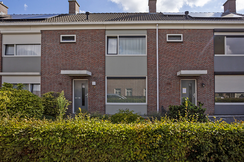 Achterhoeksestraat 24, 4715 BE Rucphen, Nederland