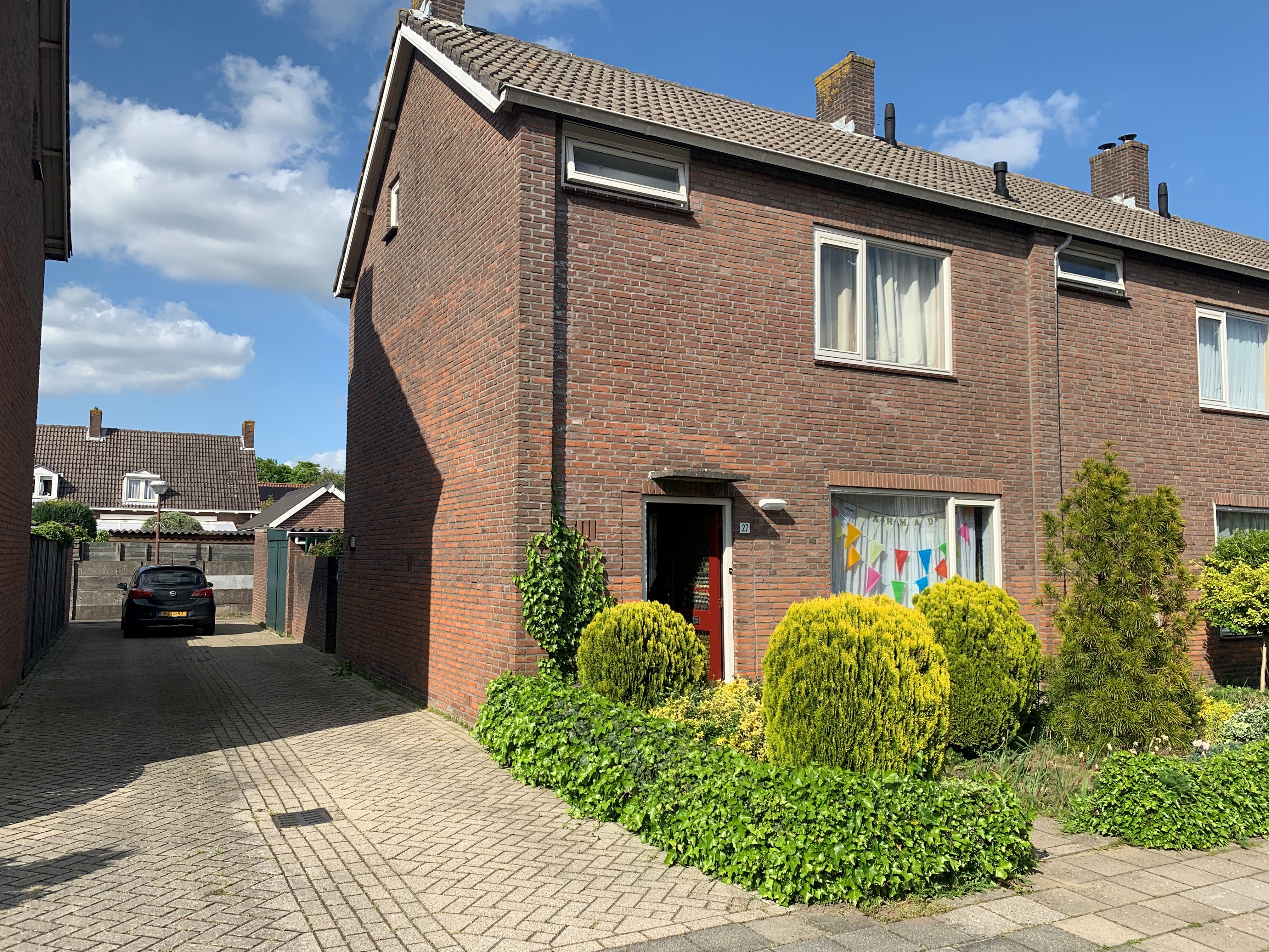 Oranjestraat 27, 4744 AN Bosschenhoofd, Nederland