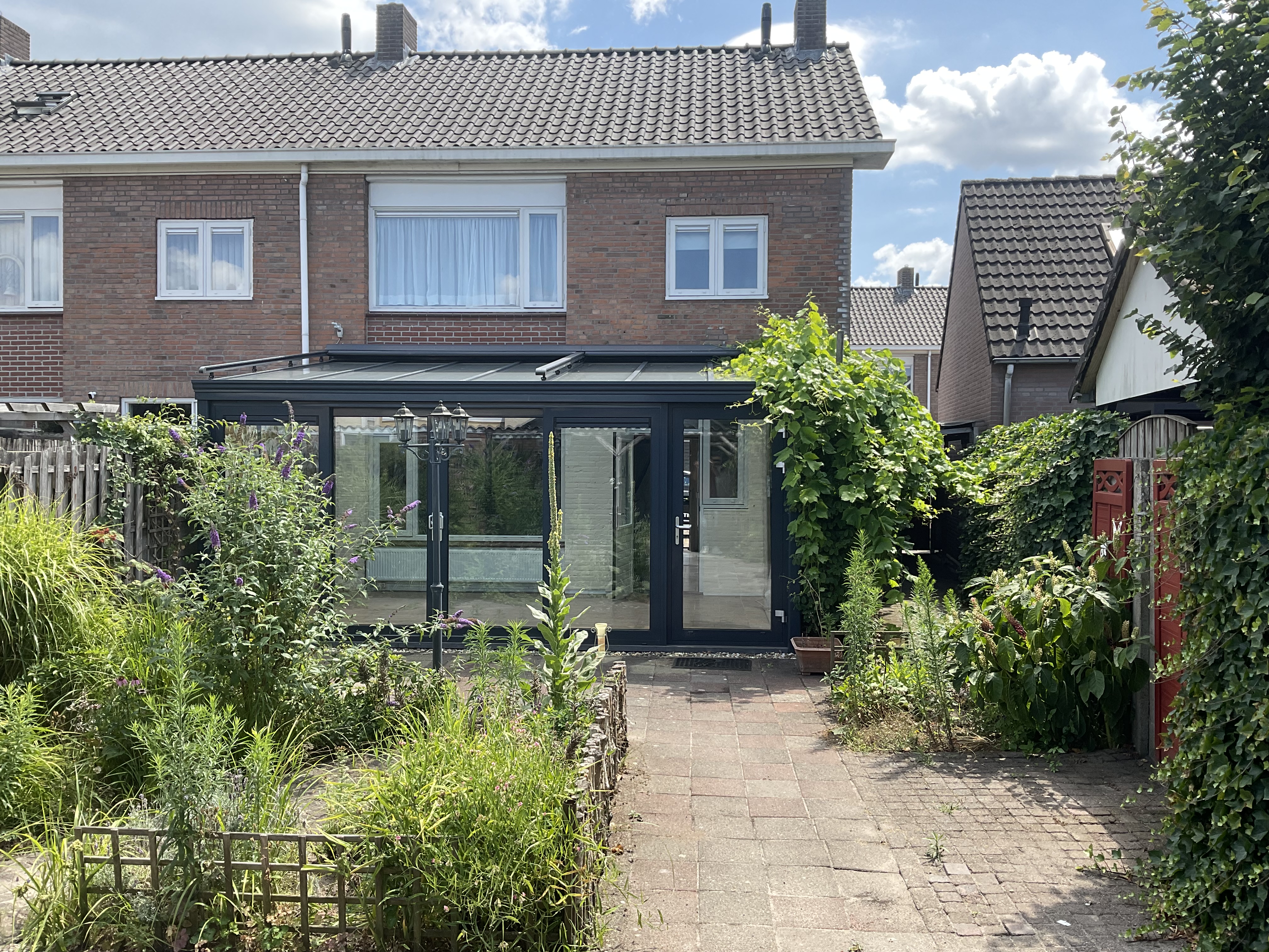 Anna Leonorastraat 8