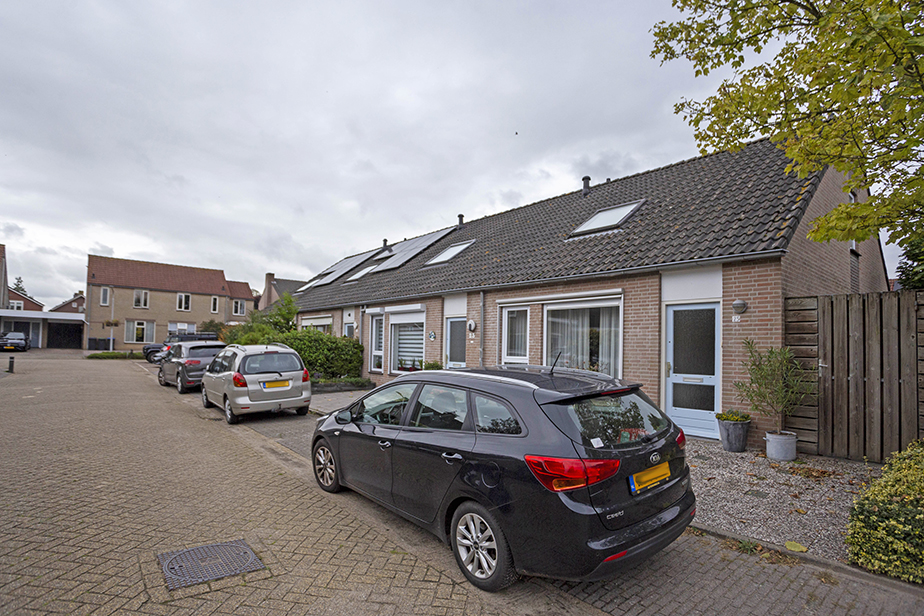 Pastoor van Eekelenstraat 25