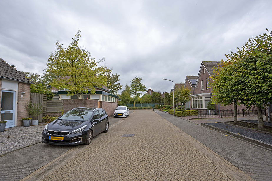 Pastoor van Eekelenstraat 25