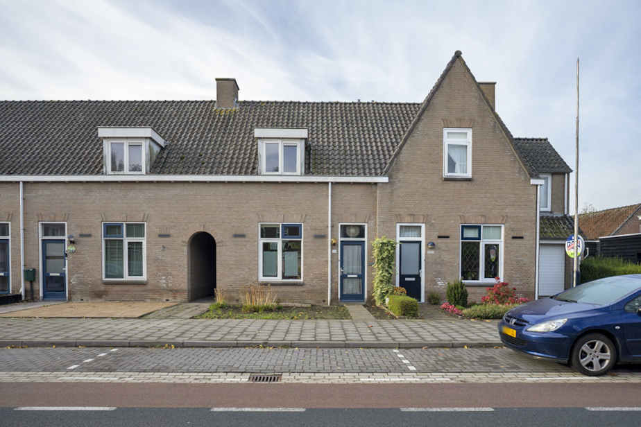 Hoofdstraat 119, 4765 CC Zevenbergschen Hoek, Nederland
