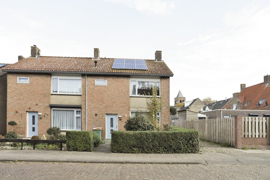 Frisostraat 22, 4765 BV Zevenbergschen Hoek, Nederland