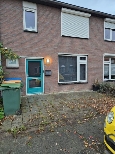 De Vang 6, 4765 AW Zevenbergschen Hoek, Nederland