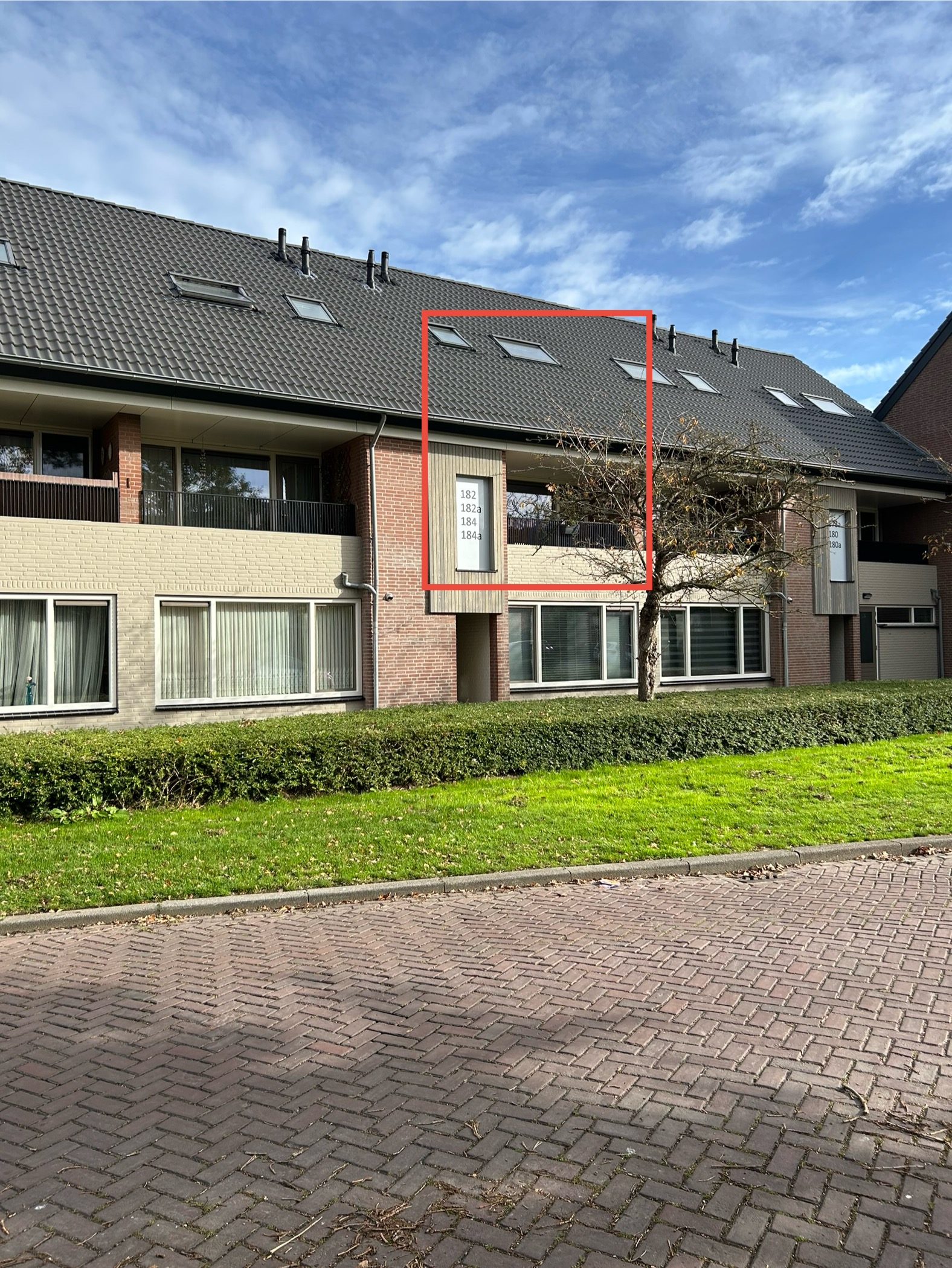 Klaroenring 182A, 4876 XW Etten-Leur, Nederland